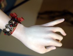 Left hand bracelet detail